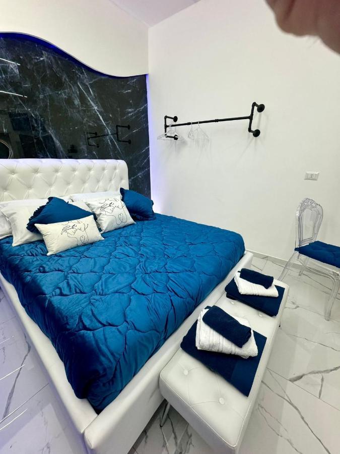 Onny'S House Bed & Breakfast Bari Exterior photo